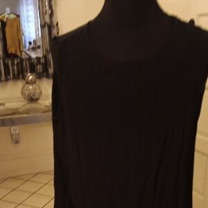 Elegant Black Sleeveless Tank Top
